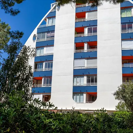 Apartment Les Marquises By Interhome *